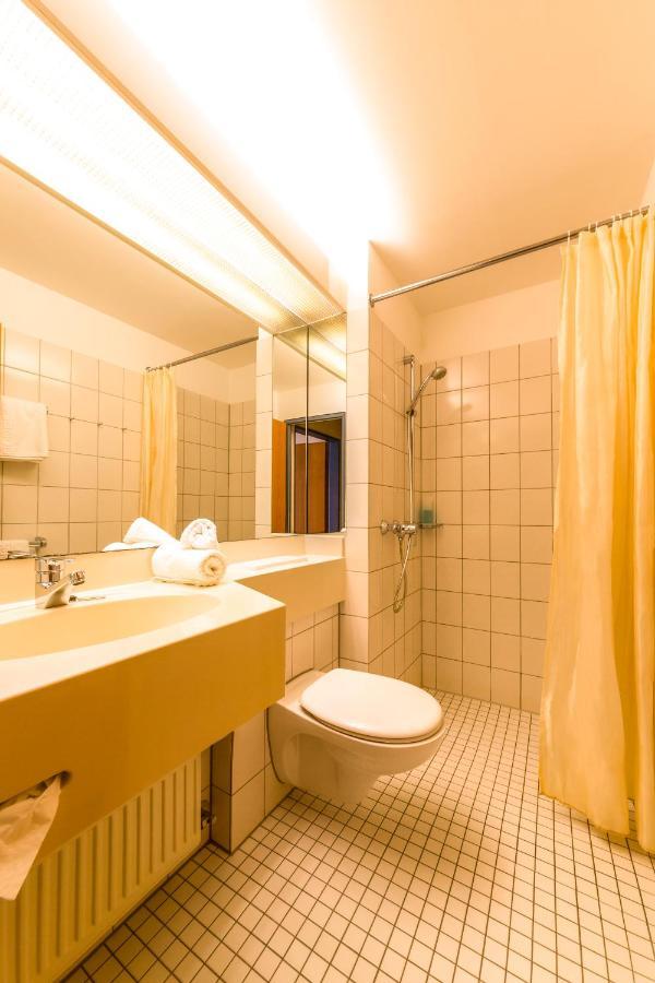 Michels Gaestehaus Meerzeit Norderney Exteriör bild